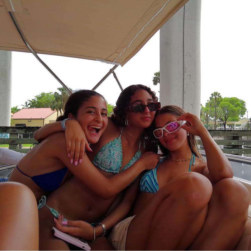 Meet your Posher, Sofia